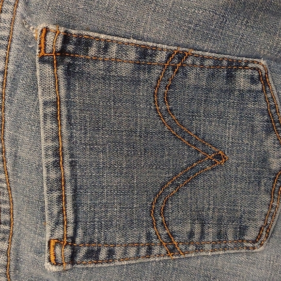 Levi Denim 545 Jeans - Picture 13 of 15